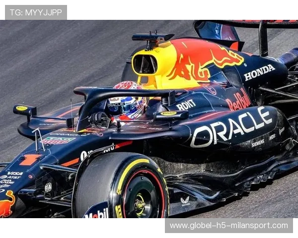 赛车发车瞬间的惊险瞬间：抬头差点后翻的激情与挑战