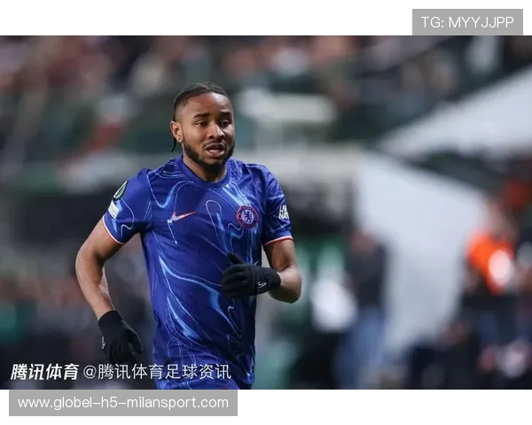 切尔西恩昆库反击中完美带速随后推射破门：速度与技术的完美结合