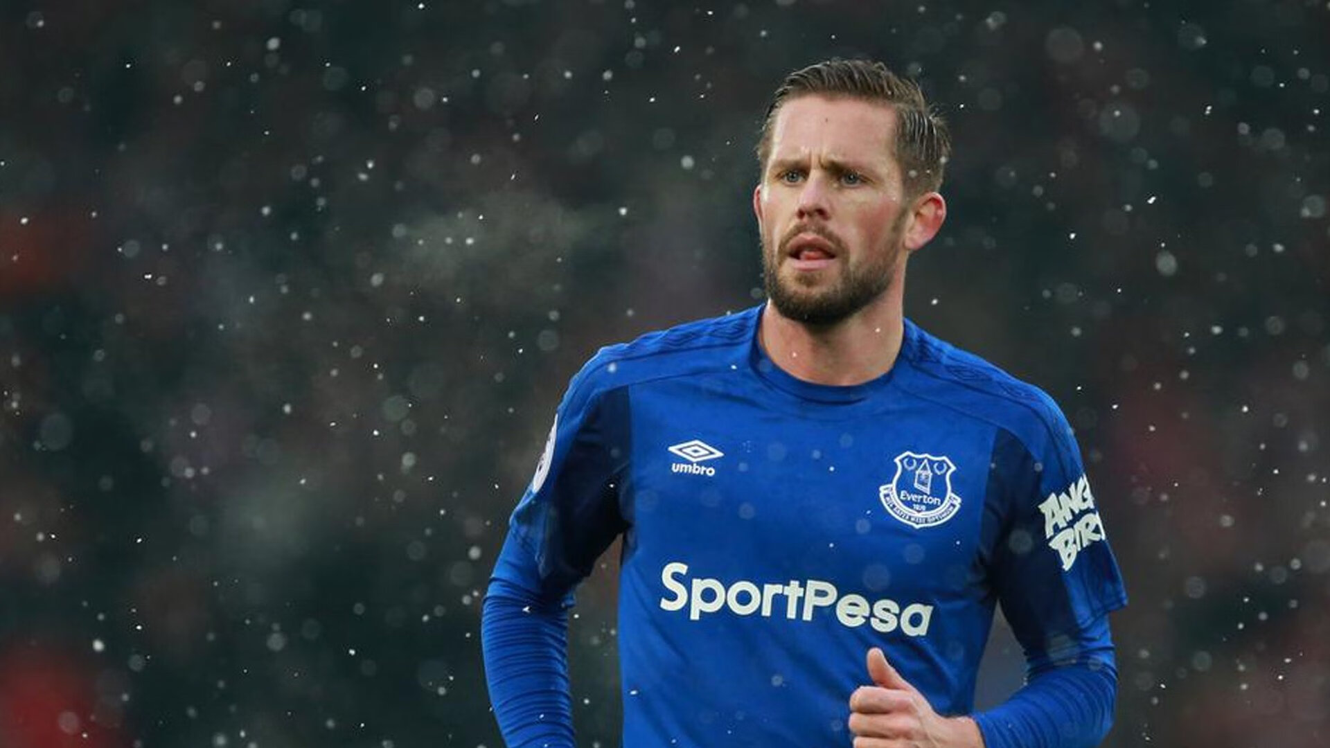 弗朗索瓦·斯图尔特：南非队的多面手，进攻与防守无缝衔接，弗尔南图森特